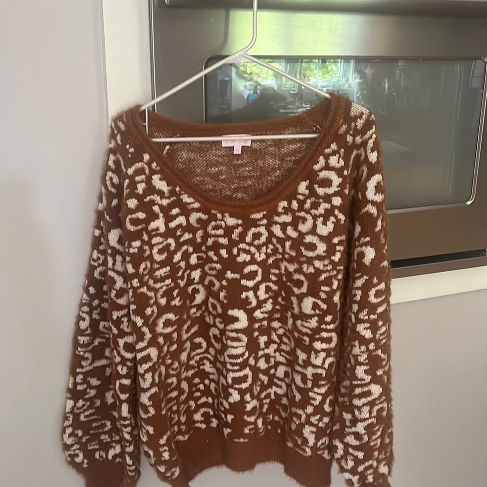 Pink lily sweater